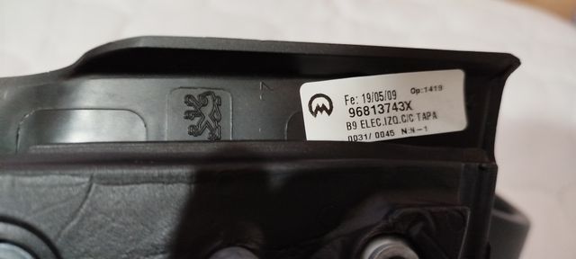 Retrovisor izquierdo Peugeot/Citroën