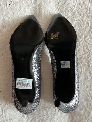 Zapatos plateados Zendra