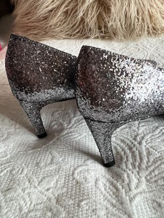 Zapatos plateados Zendra