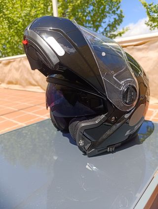 Casco modular marca L S2
