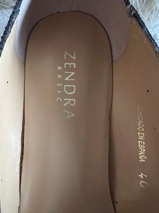 Zapatos tacones negro Zendra