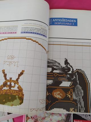 Lote de revistas punto de cruz años 80