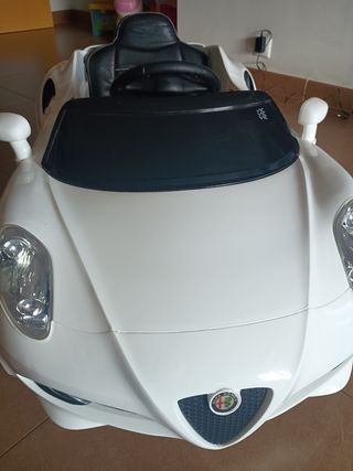 Coche batería infantil