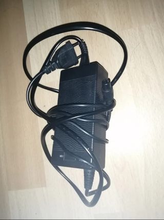 Hoverboard naranja con cargador mochila