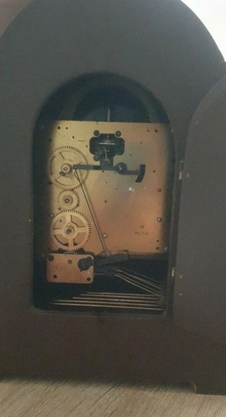 Orologio in legno vintage