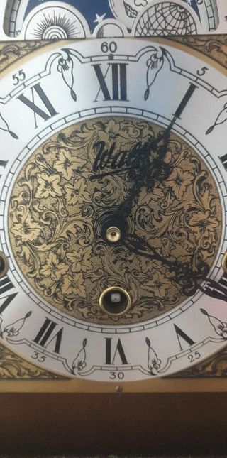 Orologio in legno vintage