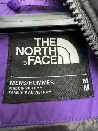 Chaqueta The North Face Nuptse 700 Morada Talla M