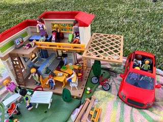 Playmobil Casa de Verano con coche