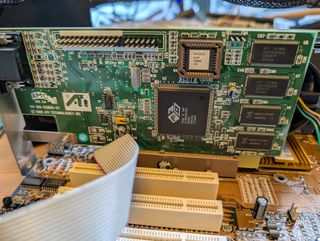 tarjeta de video agp 2x ATI RAGE IIC (rev 2.0) 8mb