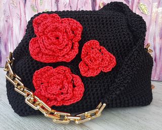 Bolso de mano o hombro. De fiesta
