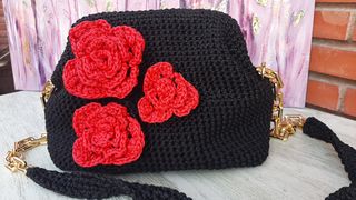 Bolso de mano o hombro. De fiesta
