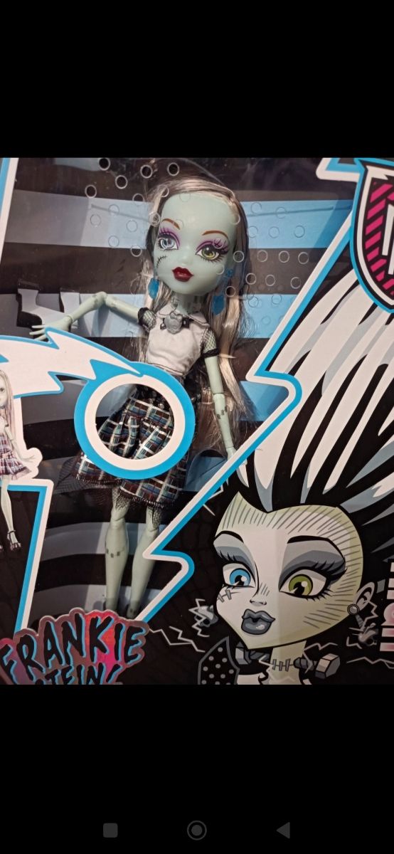 bambola monster high Frankie stein
