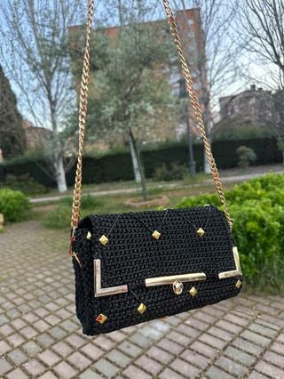 Mini bolso de fiesta. Echo a mano
