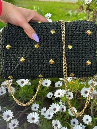 Mini bolso de fiesta. Echo a mano