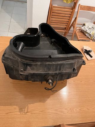 Suzuki Burgman Cofre Baul bajo asiento