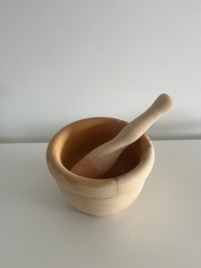 Mortero de madera