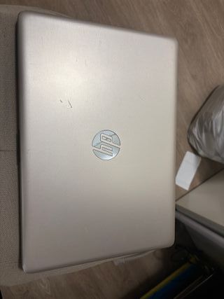 Portatil HP Notebook 14 teclado UK.