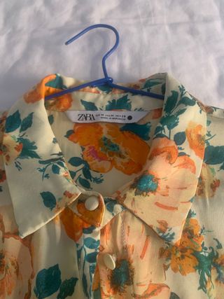 BLUSA ESTAMPADA DE ZARA