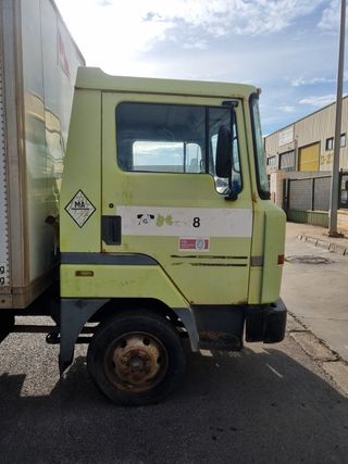 Nissan L 50 1993