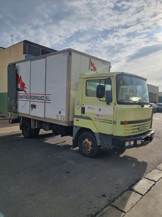 Nissan L 50 1993