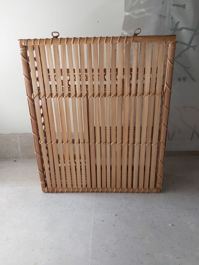 Estantería bambú trenzado
