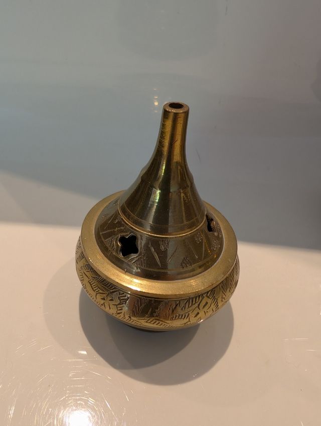 8 Quemadores de incienso  de latón