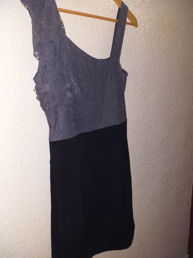 VESTIDO MODERNO ESPECIAL