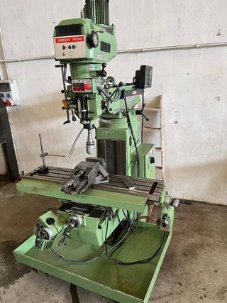 lote de maquinas cnc.