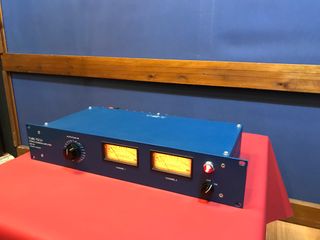 Tube-Tech SSA 2A Stereo Summing Amplifier
