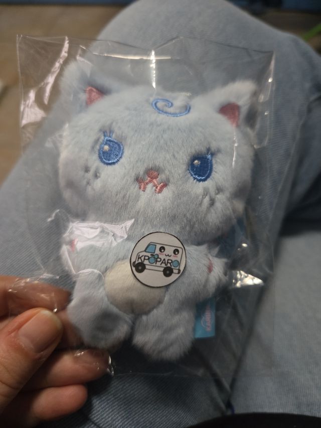 Aespa Karina official doll 10cm