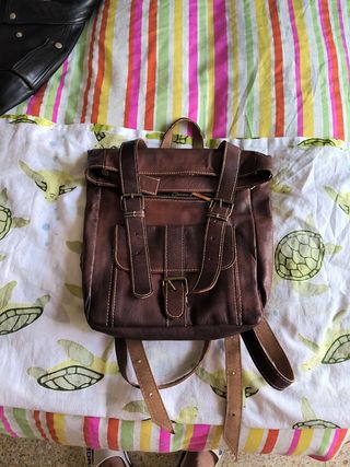 Mochila cuero