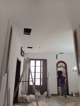 Reformas. Limpiezas. Electricidad. Fonta