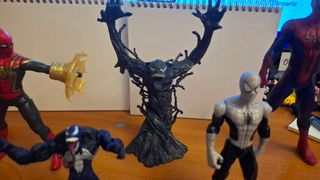 Spiderman y Venom 5 muñecos