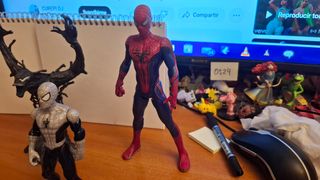 Spiderman y Venom 5 muñecos