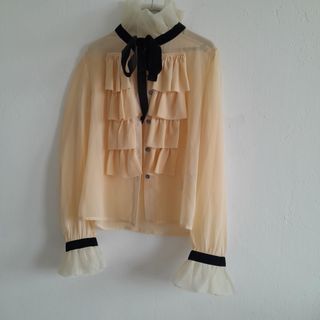 Blusa volantes Bdba