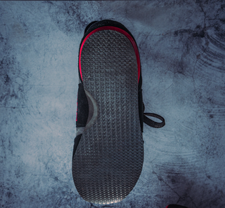 zapatillas tipo boxeo o lucha indoor negras 