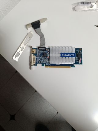 Tarjeta gráfica 1GB