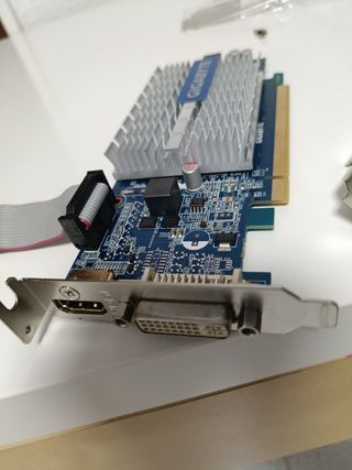 Tarjeta gráfica 1GB