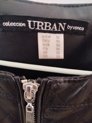 Chaqueta símil cuero mujer