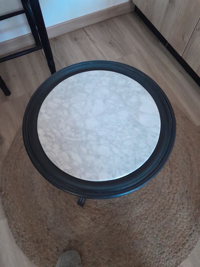 Mesita auxiliar mármol