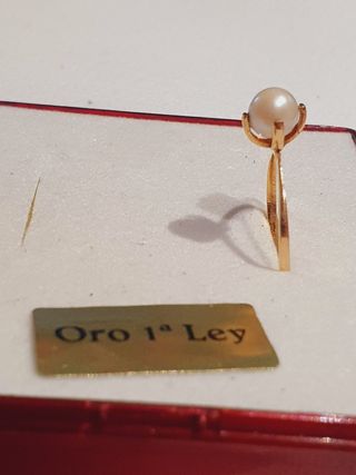 Vendo anillo de oro de 18 k.