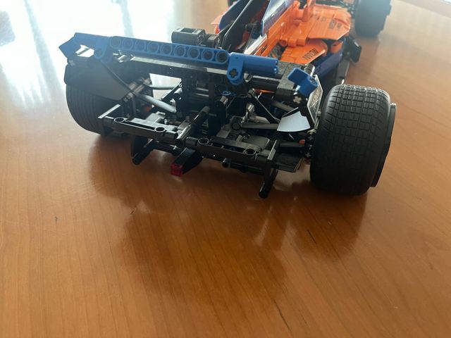 Lego McLaren F1