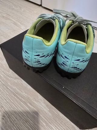 Botas Fútbol Multitacos talla 34 Adidas