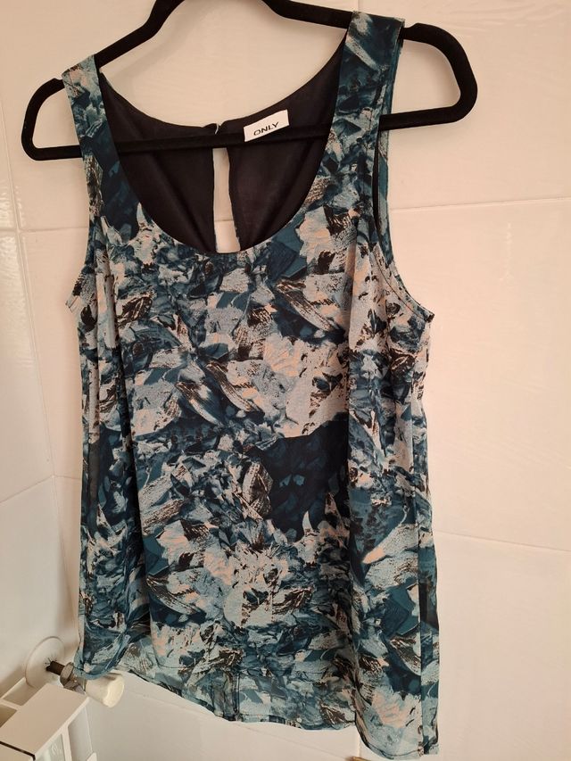 Blusa Only fantasia verde