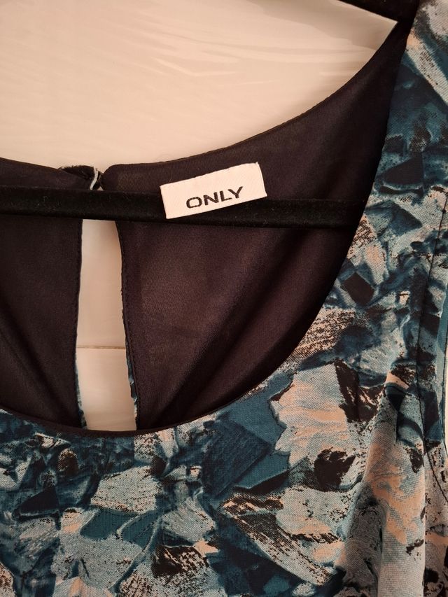 Blusa Only fantasia verde