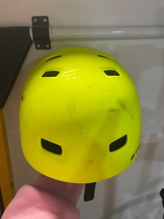 Casco de scooter o bmx