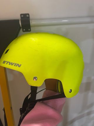 Casco de scooter o bmx