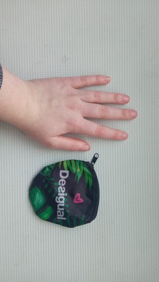 Monedero de tela fina desigual tropical pequeño