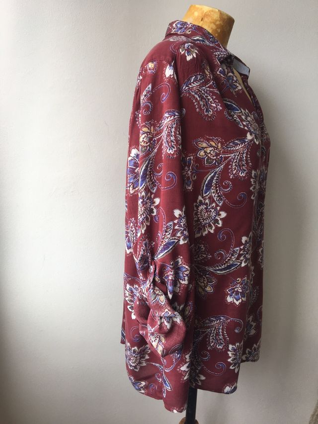 blusa de Lloyd’s talla XL
