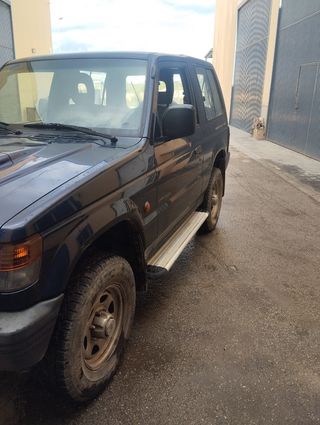 Mitsubishi Montero 2002
